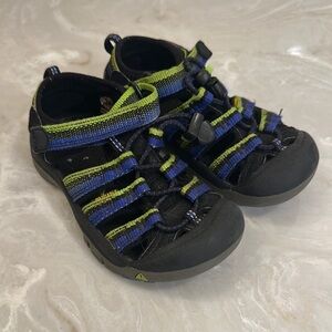 Keen Kids Black and Green Sandals